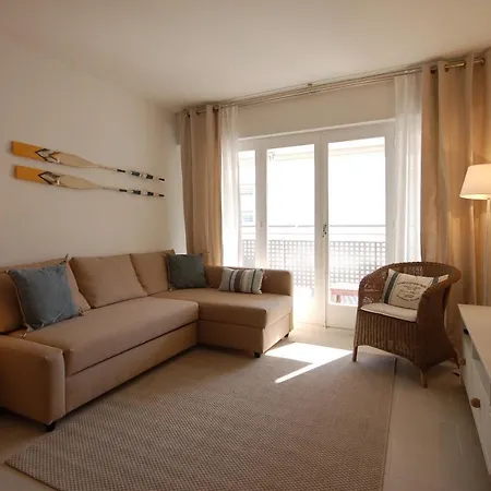 Lets Holidays Carbonera 3 *